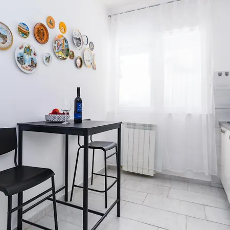 Apartment Raffaello *