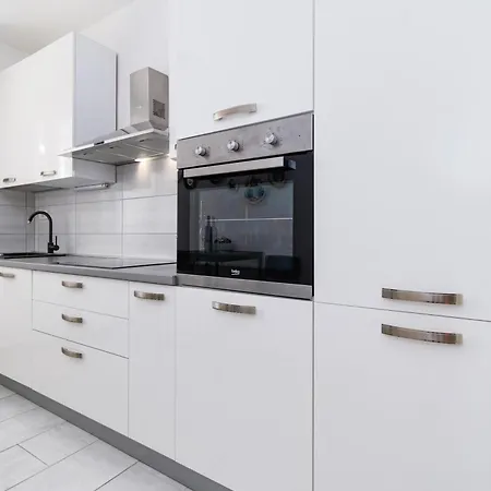 Raffaello Appartement *